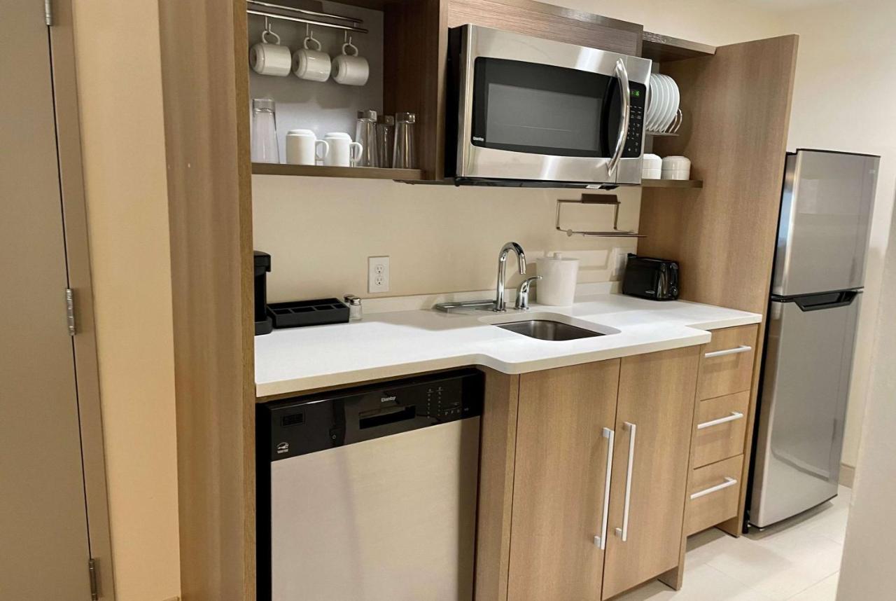 Hawthorn Extended Stay By Wyndham Kingwood Houston Exterior foto